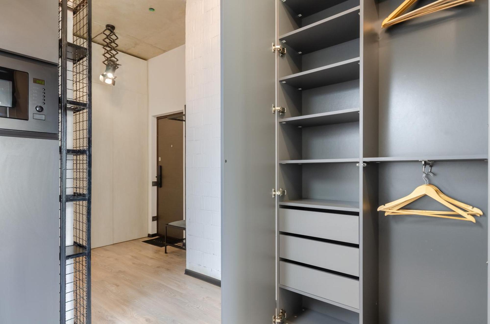 Petrovdom Apartments 12-131B In Rc "Yaroslaviv Grad", Bulvarno-Kudriavska 17B Киев Екстериор снимка