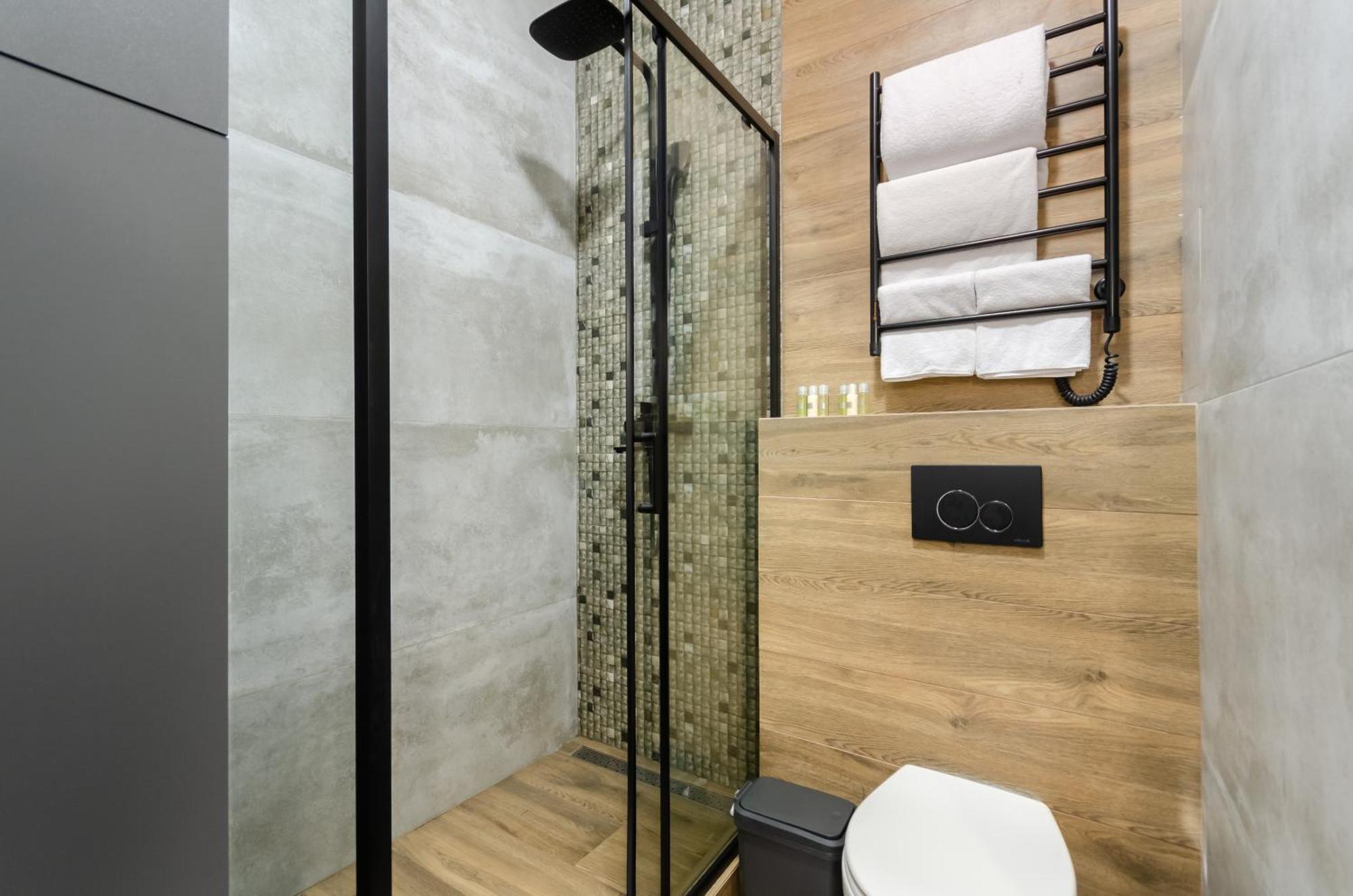 Petrovdom Apartments 12-131B In Rc "Yaroslaviv Grad", Bulvarno-Kudriavska 17B Киев Екстериор снимка