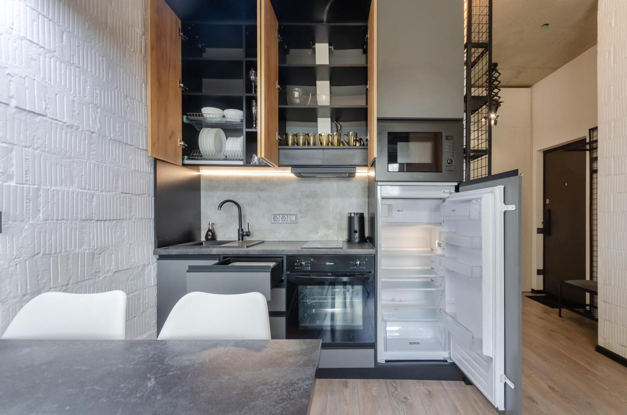 Petrovdom Apartments 12-131B In Rc "Yaroslaviv Grad", Bulvarno-Kudriavska 17B Киев Екстериор снимка